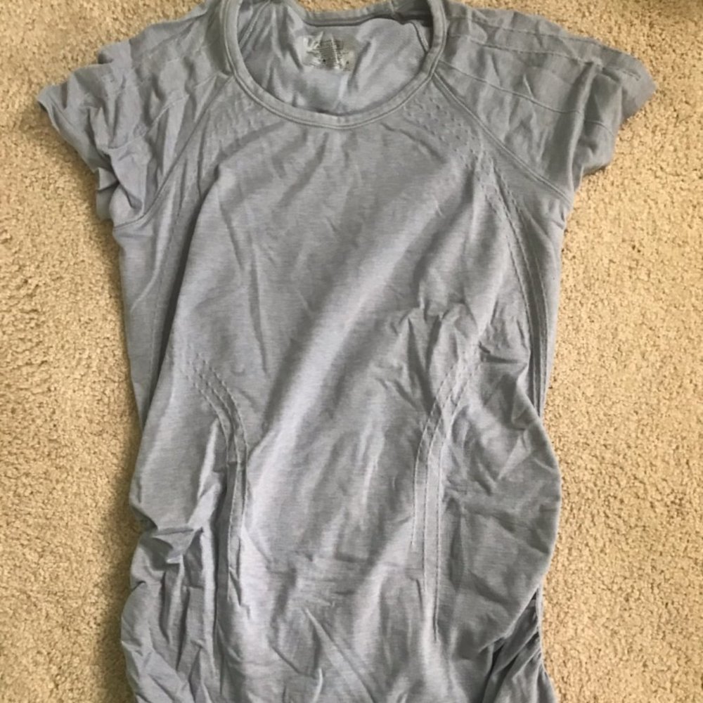 athleta t shirt